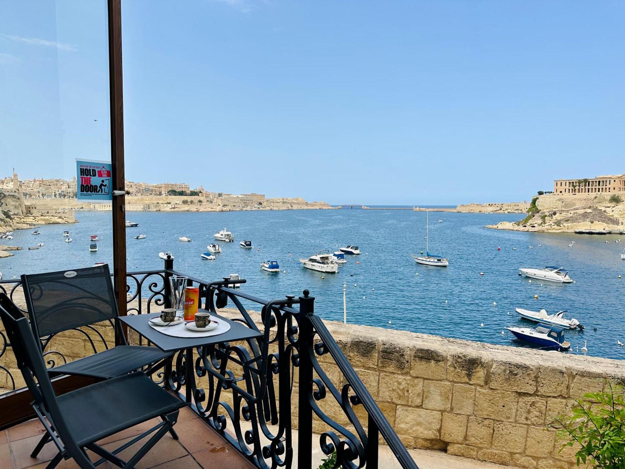 Seagull Birgu - Waterfront Home 外观 照片