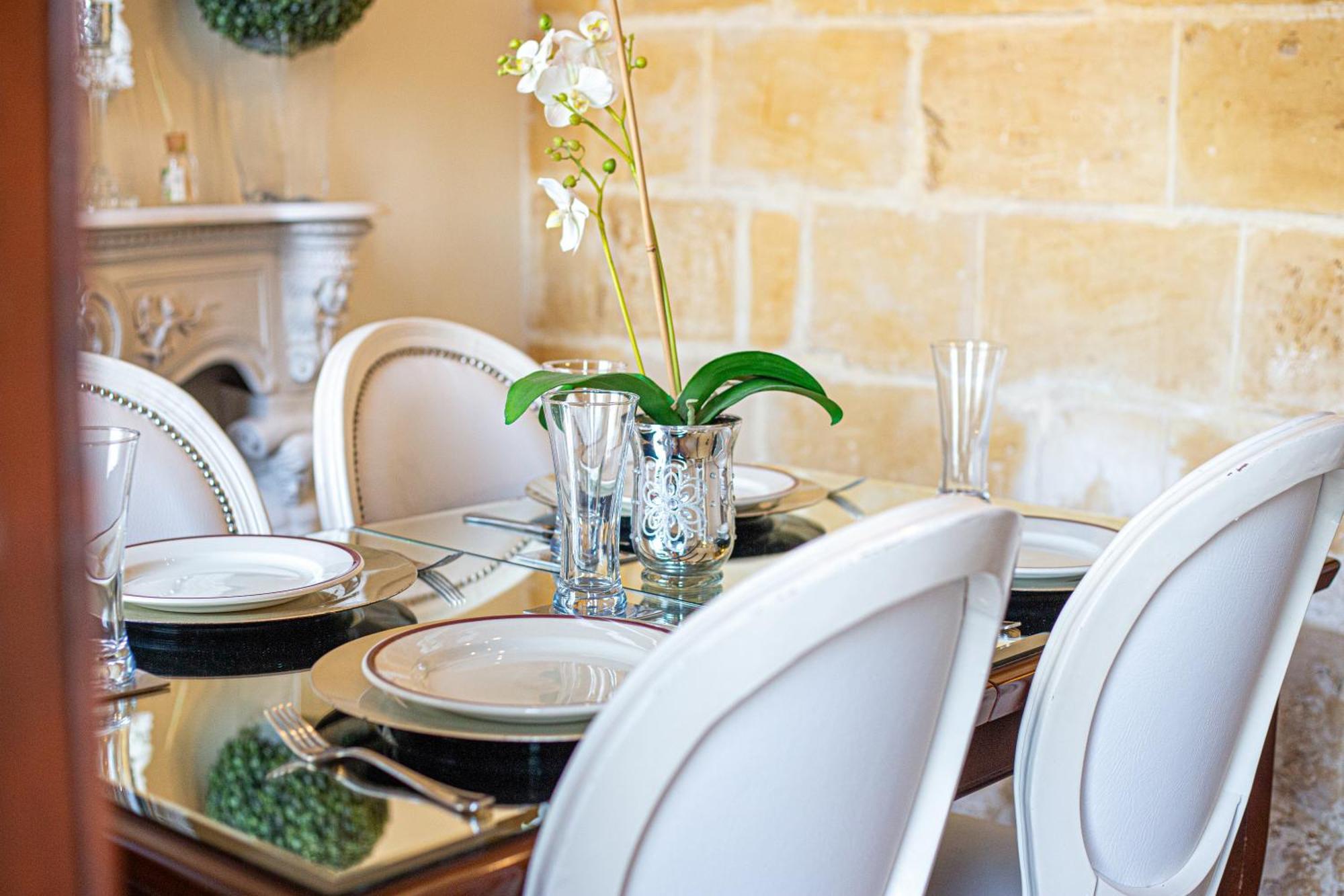Seagull Birgu - Waterfront Home 外观 照片