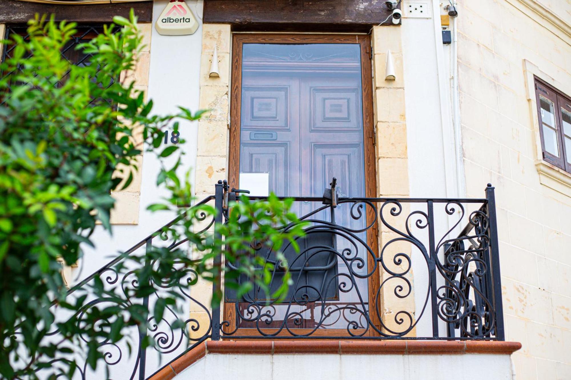 Seagull Birgu - Waterfront Home 外观 照片